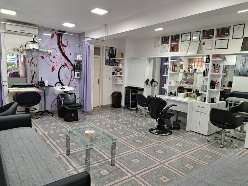 photo of beauty salon